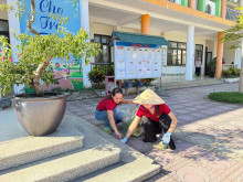 TRƯỜNG MN PHƯƠNG TRUNG TỔNG VỆ SINH MÔI TRƯỜNG VÀO THỨ 2 HÀNG TUẦN